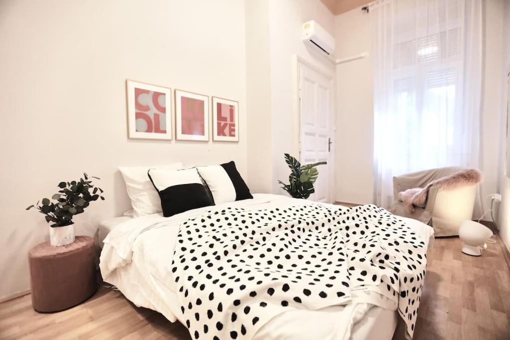 בודפשט Unwind In Style W Sauna Dsgn 2Br Home מראה חיצוני תמונה